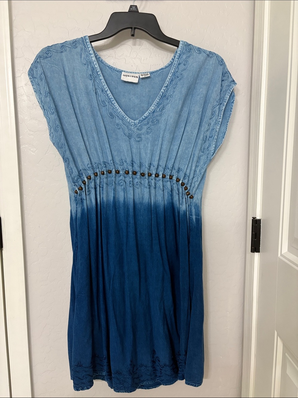 Raya Sun  Blue Ombre V-Neck Midi Dress with Stud Detail Never worn!